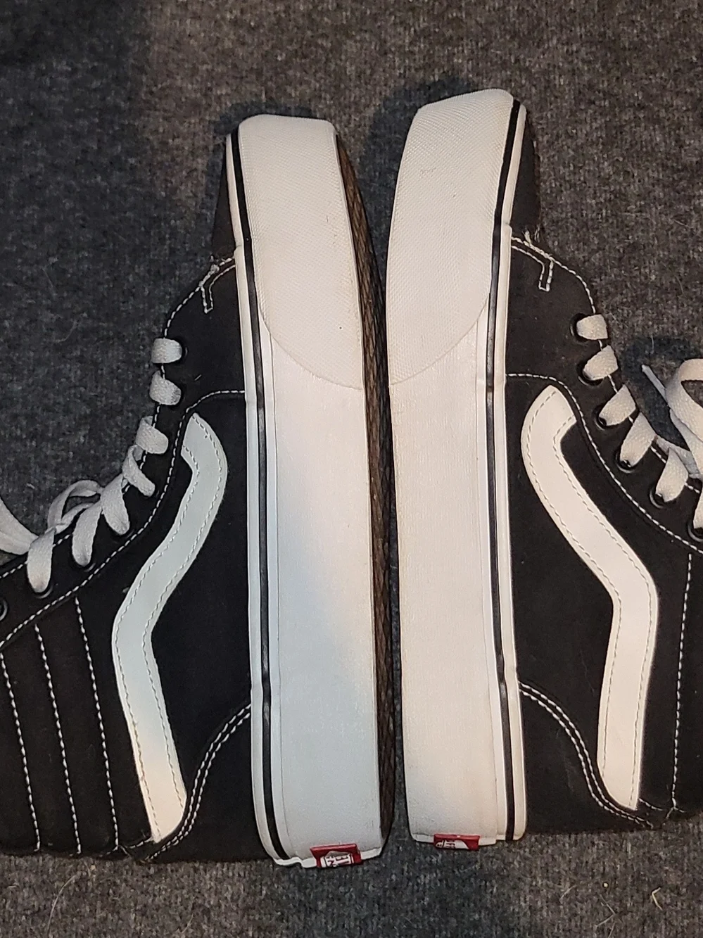 Vans Old Skool Women's Size 6 Sk8 Hi Top Sneakers Black Shoes Lace Up 721356